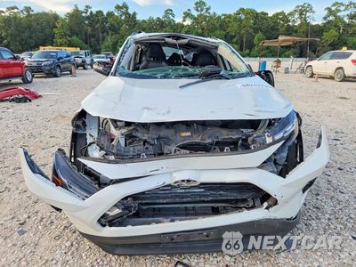 Piąte zdjęcie samochodu w środku: 2024 TOYOTA RAV4 XLE PREMIUM VIN:2T3C1RFV3RW357473 - miniatura
