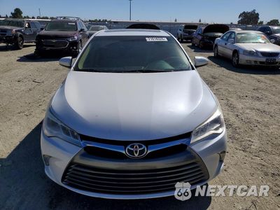 Piąte zdjęcie samochodu w środku: 2017 TOYOTA CAMRY XLE V6 VIN:4T1BK1FK9HU032270 - miniatura