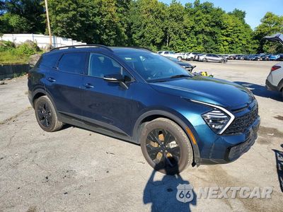Czwarte zdjęcie samochodu z boku: 2025 KIA SPORTAGE X LINE VIN:KNDPYDDHXS7222375 - miniatura