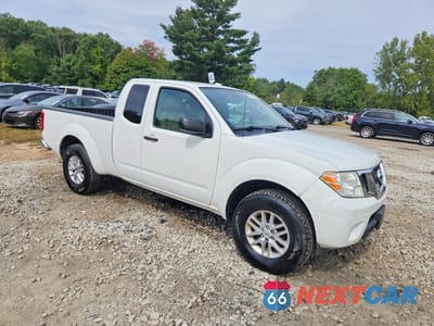 Czwarte zdjęcie samochodu z boku: 2015 NISSAN FRONTIER SV V6 VIN:1N6AD0CW5FN766422 - miniatura