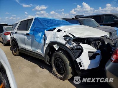 Czwarte zdjęcie samochodu z boku: 2025 FORD EXPLORER POLICE INTERCEPTOR VIN:1FM5K8AB9SGA87319 - miniatura
