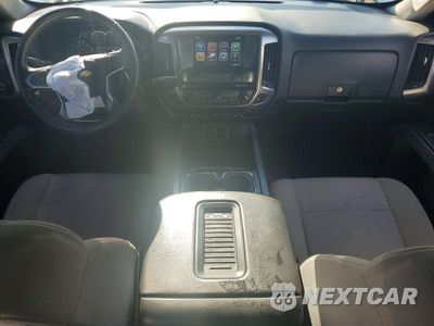 Zdjęcie 8 z 13 samochodu: 2017 CHEVROLET SILVERADO K1500 LT VIN:3GCUKREC4HG321002 - miniatura