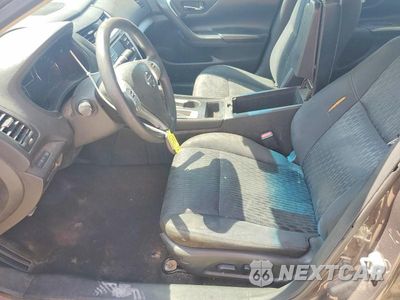 Zdjęcie 7 z 12 samochodu: 2016 NISSAN ALTIMA 2.5 S VIN:1N4AL3AP6GN344914 - miniatura