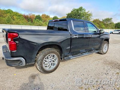 Trzecie zdjęcie samochodu z tyłu: 2025 CHEVROLET SILVERADO K1500 LTZ VIN:2GCUKGED8S1155158 - miniatura