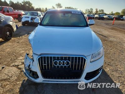 Piąte zdjęcie samochodu w środku: 2017 AUDI Q5 PREMIUM VIN:WA1C2AFP4HA066388 - miniatura