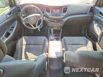 Zdjęcie 8 z 13 samochodu: 2016 HYUNDAI TUCSON SPORT VIN:KM8J33A2XGU049444 - miniatura