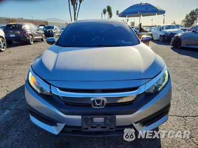 Piąte zdjęcie samochodu w środku: 2017 HONDA CIVIC LX VIN:2HGFC2F5XHH566238 - miniatura
