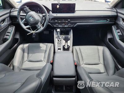 Zdjęcie 8 z 12 samochodu: 2024 HONDA ACCORD TOURING HYBRID VIN:1HGCY2F82RA073748 - miniatura