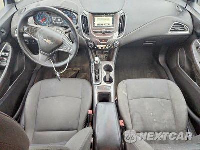 Zdjęcie 8 z 12 samochodu: 2017 CHEVROLET CRUZE LT VIN:1G1BE5SM5H7243371 - miniatura