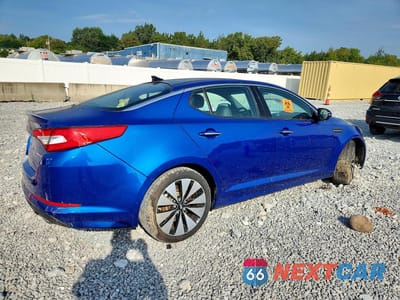 Trzecie zdjęcie samochodu z tyłu: 2011 KIA OPTIMA SX VIN:KNAGR4A67B5185083 - miniatura