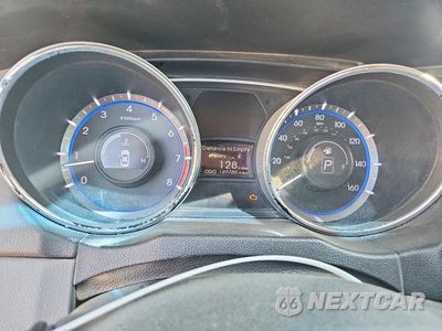 Zdjęcie 9 z 12 samochodu: 2013 HYUNDAI SONATA GLS VIN:5NPEB4AC9DH759920 - miniatura