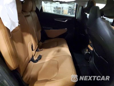 Zdjęcie 10 z 13 samochodu: 2023 KIA EV6 GT-LINE VIN:KNDC3DLC7P5151240 - miniatura