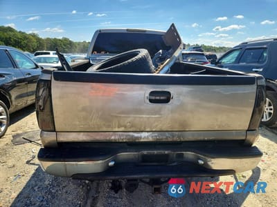 Zdjęcie 6 z 12 samochodu: 2003 CHEVROLET SILVERADO K2500 HEAVY DUTY VIN:1GCHK29173E192500 - miniatura