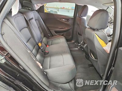 Zdjęcie 10 z 12 samochodu: 2018 CHEVROLET MALIBU LT VIN:1G1ZD5ST7JF110194 - miniatura