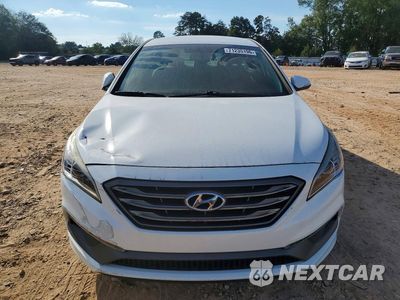 Piąte zdjęcie samochodu w środku: 2017 HYUNDAI SONATA SPORT VIN:5NPE34AF7HH489194 - miniatura