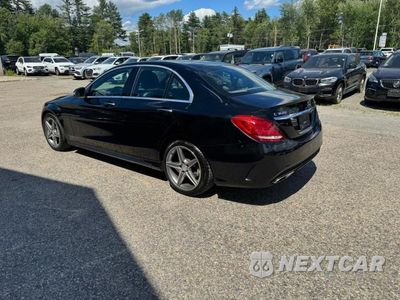 Trzecie zdjęcie samochodu z tyłu: 2015 MERCEDES-BENZ C 300 4MATIC VIN:55SWF4KB4FU052464 - miniatura