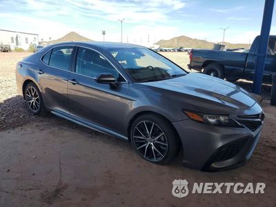 Czwarte zdjęcie samochodu z boku: 2021 TOYOTA CAMRY SE VIN:4T1G11AK4MU544626 - miniatura