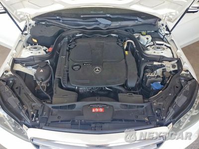 Zdjęcie 11 z 12 samochodu: 2016 MERCEDES-BENZ E350 VIN:WDDHF5KB8GB172410 - miniatura