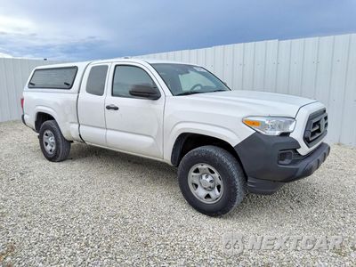 Czwarte zdjęcie samochodu z boku: 2021 TOYOTA TACOMA SR VIN:3TYRX5GN5MT011052 - miniatura
