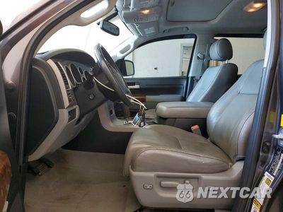 Zdjęcie 7 z 13 samochodu: 2011 TOYOTA TUNDRA CREWMAX LIMITED VIN:5TFFY5F19BX110393 - miniatura