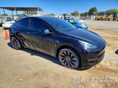 Czwarte zdjęcie samochodu z boku: 2024 TESLA MODEL Y VIN:7SAYGDEF1RF168928 - miniatura