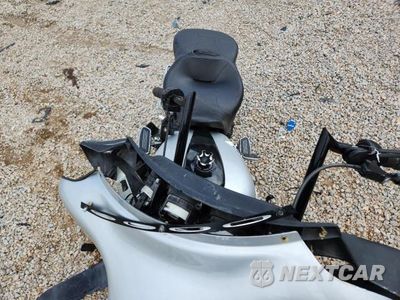 Piąte zdjęcie samochodu w środku: 2011 HARLEY-DAVIDSON FLHX VIN:1HD1KB418BB604737 - miniatura