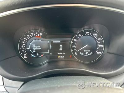 Zdjęcie 8 z 10 samochodu: 2017 LINCOLN MKC PREMIERE VIN:5LMCJ1D91HUL71285 - miniatura