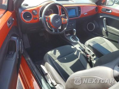 Zdjęcie 8 z 13 samochodu: 2016 VOLKSWAGEN BEETLE SE VIN:3VWJ17AT3GM634538 - miniatura