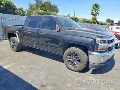 Czwarte zdjęcie samochodu z boku: 2017 CHEVROLET SILVERADO C1500 LT VIN:3GCPCREC0HG125827 - miniatura