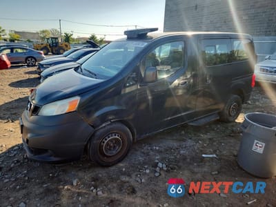 2016 NISSAN NV200 TAXI 3N8CM0JT5GK702042 - główne zdjęcie licytacji z USA - miniatura