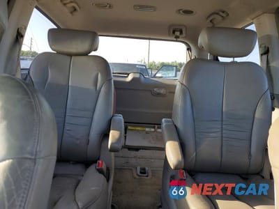 Zdjęcie 10 z 13 samochodu: 2006 KIA SEDONA LX VIN:KNDMB233366102928 - miniatura