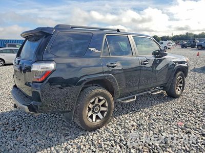 Trzecie zdjęcie samochodu z tyłu: 2020 TOYOTA 4RUNNER TRD OFF-ROAD PREMIUM VIN:JTEBU5JR9L5784754 - miniatura