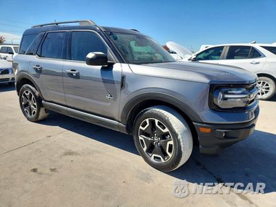 Czwarte zdjęcie samochodu z boku: 2021 FORD BRONCO SPORT OUTER BANKS VIN:3FMCR9C65MRA72272 - miniatura
