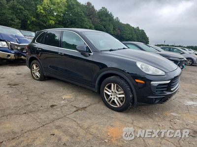Czwarte zdjęcie samochodu z boku: 2016 PORSCHE CAYENNE VIN:WP1AA2A21GLA10055 - miniatura