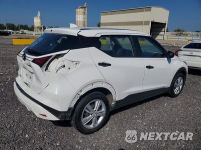 Trzecie zdjęcie samochodu z tyłu: 2022 NISSAN KICKS S VIN:3N1CP5BV6NL495042 - miniatura