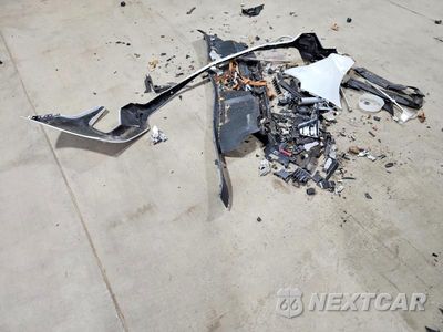 Zdjęcie 12 z 13 samochodu: 2025 CHEVROLET SILVERADO K1500 VIN:3GCNKAEDXSG378472 - miniatura