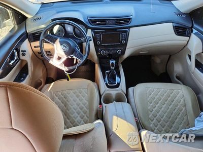 Zdjęcie 8 z 12 samochodu: 2019 NISSAN ROGUE SV VIN:KNMAT2MV9KP536520 - miniatura