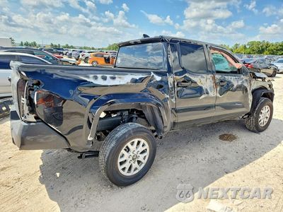 Trzecie zdjęcie samochodu z tyłu: 2026 TOYOTA TACOMA SR VIN:3TYLD5KN2TT027097 - miniatura