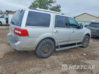 Trzecie zdjęcie samochodu z tyłu: 2012 LINCOLN NAVIGATOR VIN:5LMJJ2J53CEL05046 - miniatura