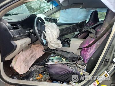 Zdjęcie 7 z 12 samochodu: 2014 TOYOTA CAMRY HYBRID XLE VIN:4T1BD1FK4EU126885 - miniatura
