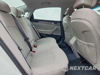 Zdjęcie 10 z 12 samochodu: 2015 HYUNDAI SONATA SE VIN:5NPE24AF5FH030312 - miniatura