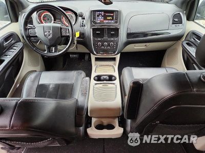 Zdjęcie 8 z 13 samochodu: 2018 DODGE GRAND CARAVAN SXT VIN:2C4RDGCG6JR301991 - miniatura