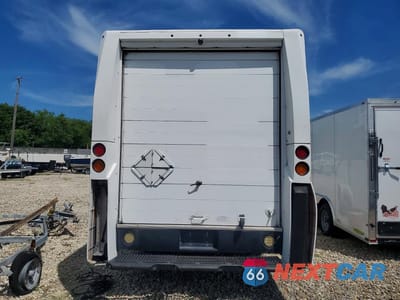 Zdjęcie 6 z 13 samochodu: 2013 ISUZU NPR HD DELIVERY VAN VIN:JALB4T177D7W01816 - miniatura