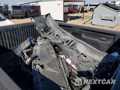 Zdjęcie 12 z 13 samochodu: 2017 CHEVROLET SILVERADO K1500 LT VIN:1GCVKRECXHZ224391 - miniatura