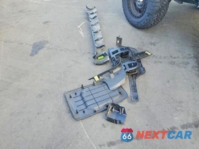 Zdjęcie 12 z 13 samochodu: 2008 CHEVROLET SILVERADO C1500 VIN:2GCEC19C081205754 - miniatura