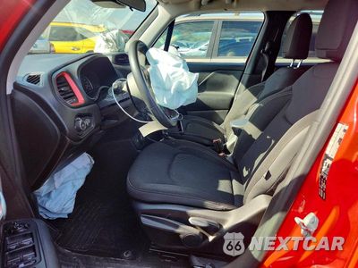 Zdjęcie 7 z 13 samochodu: 2022 JEEP RENEGADE LATITUDE VIN:ZACNJDB16NPN59857 - miniatura