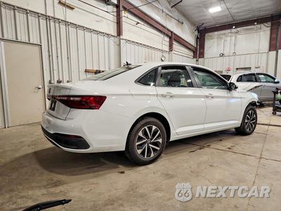 Trzecie zdjęcie samochodu z tyłu: 2025 VOLKSWAGEN JETTA S VIN:3VW5X7BU9SM016382 - miniatura