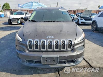 Piąte zdjęcie samochodu w środku: 2017 JEEP CHEROKEE LATITUDE VIN:1C4PJLCB1HW592544 - miniatura