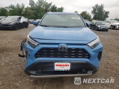 Piąte zdjęcie samochodu w środku: 2025 TOYOTA RAV4 SE VIN:4T3T6RFV9SU180127 - miniatura