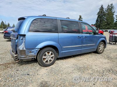 Trzecie zdjęcie samochodu z tyłu: 2011 CHRYSLER TOWN & COUNTRY TOURING VIN:2A4RR5DGXBR716490 - miniatura